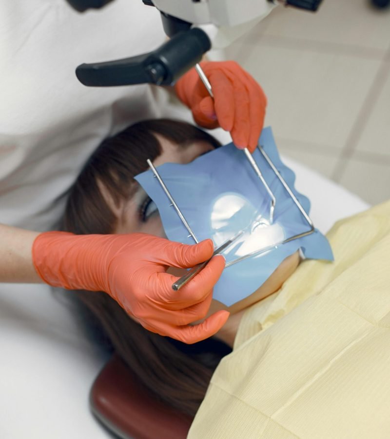Dr. Carlos Carpio el mejor especialista en endodoncia Arequipa, Mollendo, Camaná, La joya